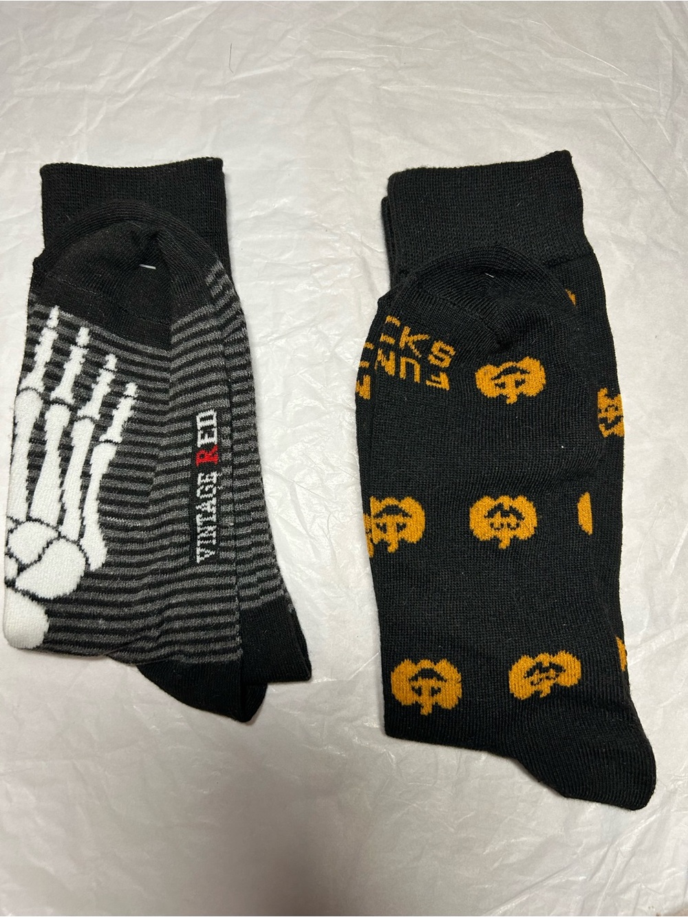Halloween sock bundle! 2 brand new fun unisex Halloween socks!! NWT